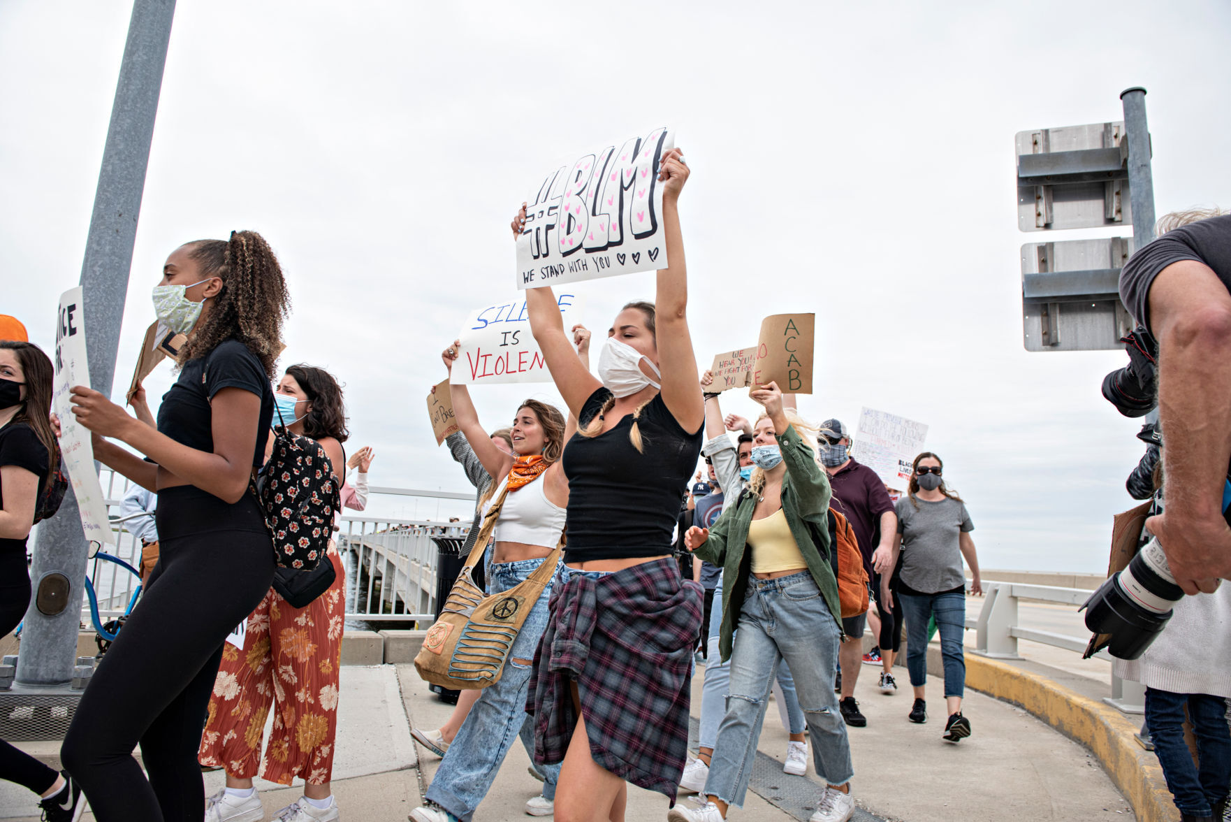 060320_nws_ocprotest